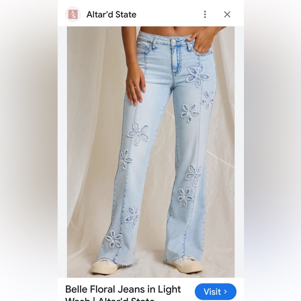 Altar’d State Floral Embroidered Light Blue Jeans size 25